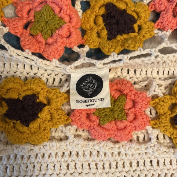 Rosehound Apparel Crochet floral Top - Picture 2 of 3